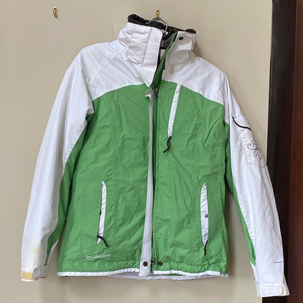 Columbia XS ski jacket with detachable fleece lining and hood